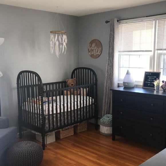 Feathered dreamcatcher mobile for nursery - Picture 2 of 4